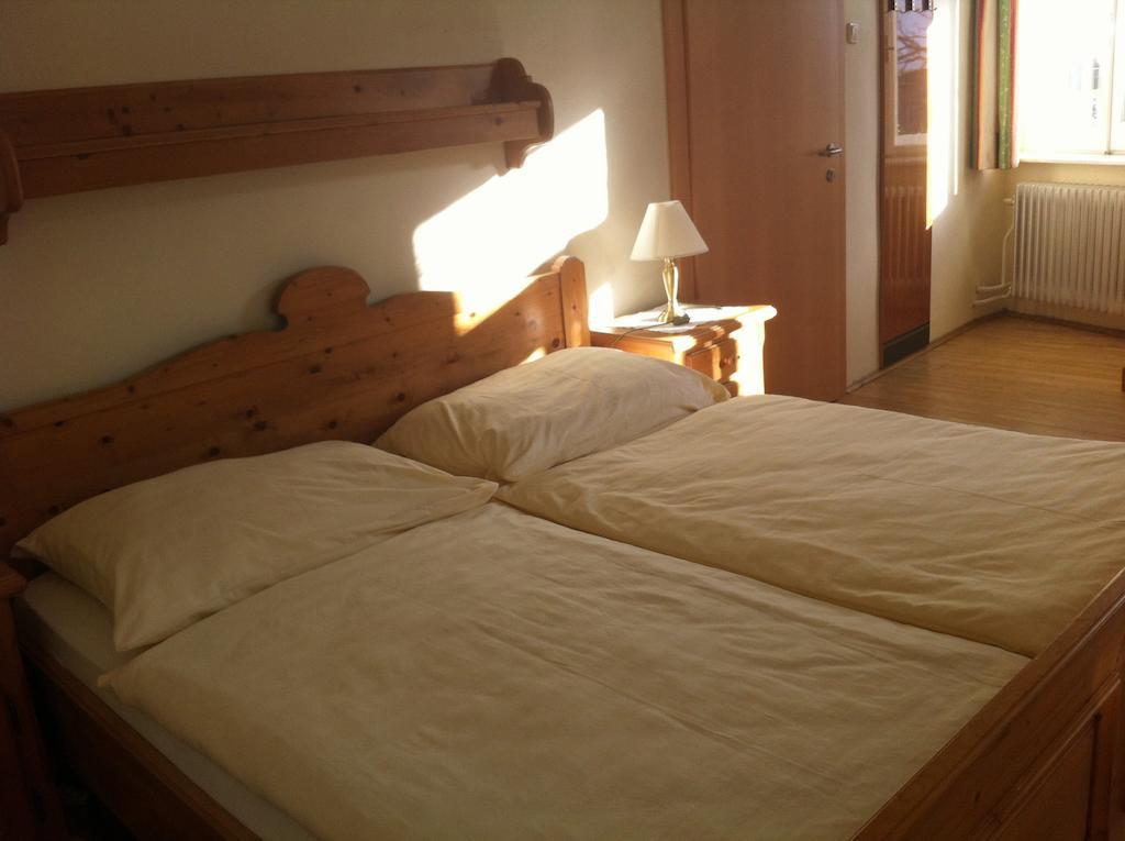 Gasthof Zum Niederhaus - Familie Perthold Sankt Aegyd am Neuwalde Kamer foto